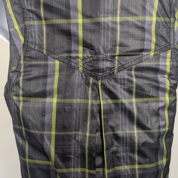 Nike Women’s M Reversible Golf Vest Gray Purple Green Plaid Full Zip Pocket Hood - Picture 10 of 10